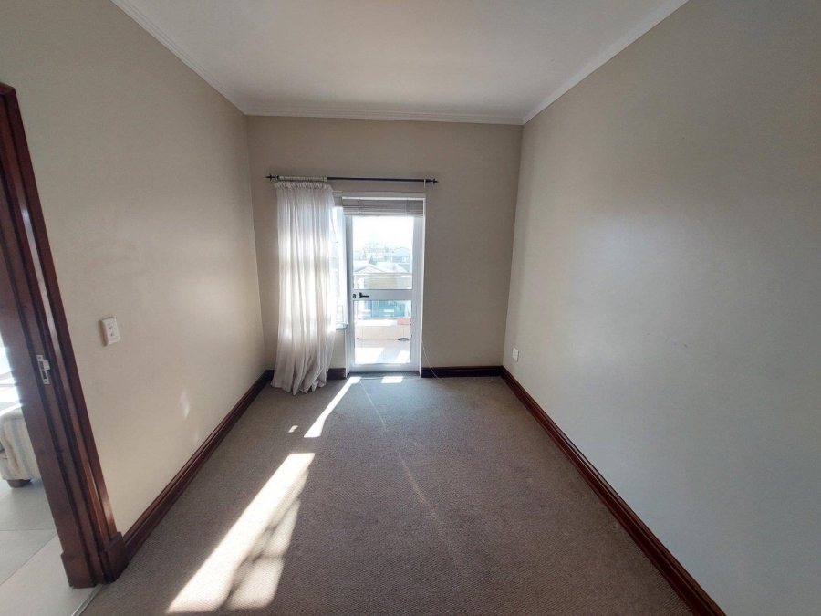 2 Bedroom Property for Sale in Table View Western Cape